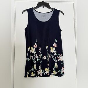 Croft & Barrow Navy Floral Tank Top